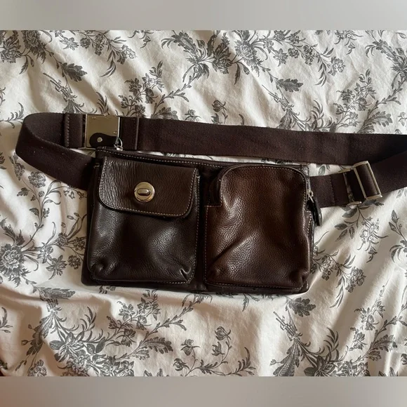 VINTAGE Roots Fanny Pack - Picture 1 of 5